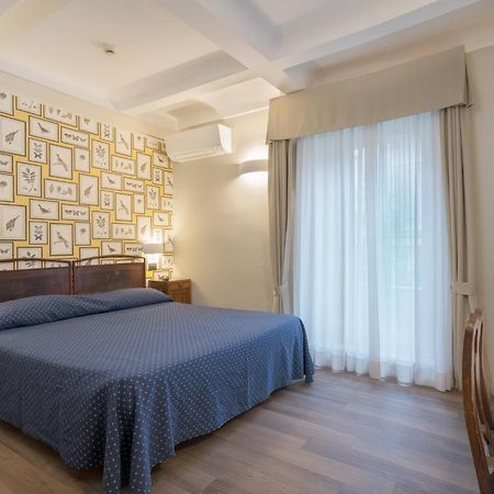 Hotel Titano Сан Марино Екстериор снимка