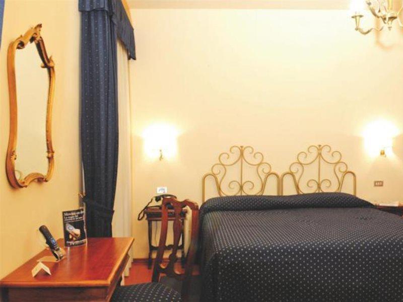 Hotel Titano Сан Марино Екстериор снимка