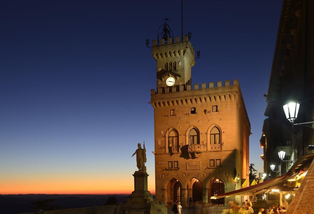 Hotel Titano Сан Марино Екстериор снимка